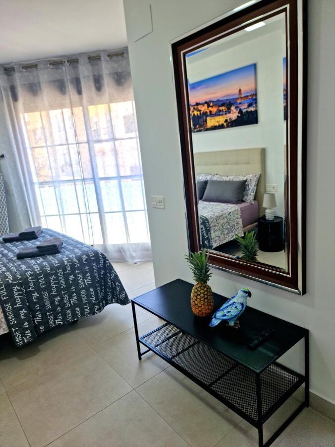 Apartamentos Elemar Free Luggage Storage Malaga Zewnętrze zdjęcie